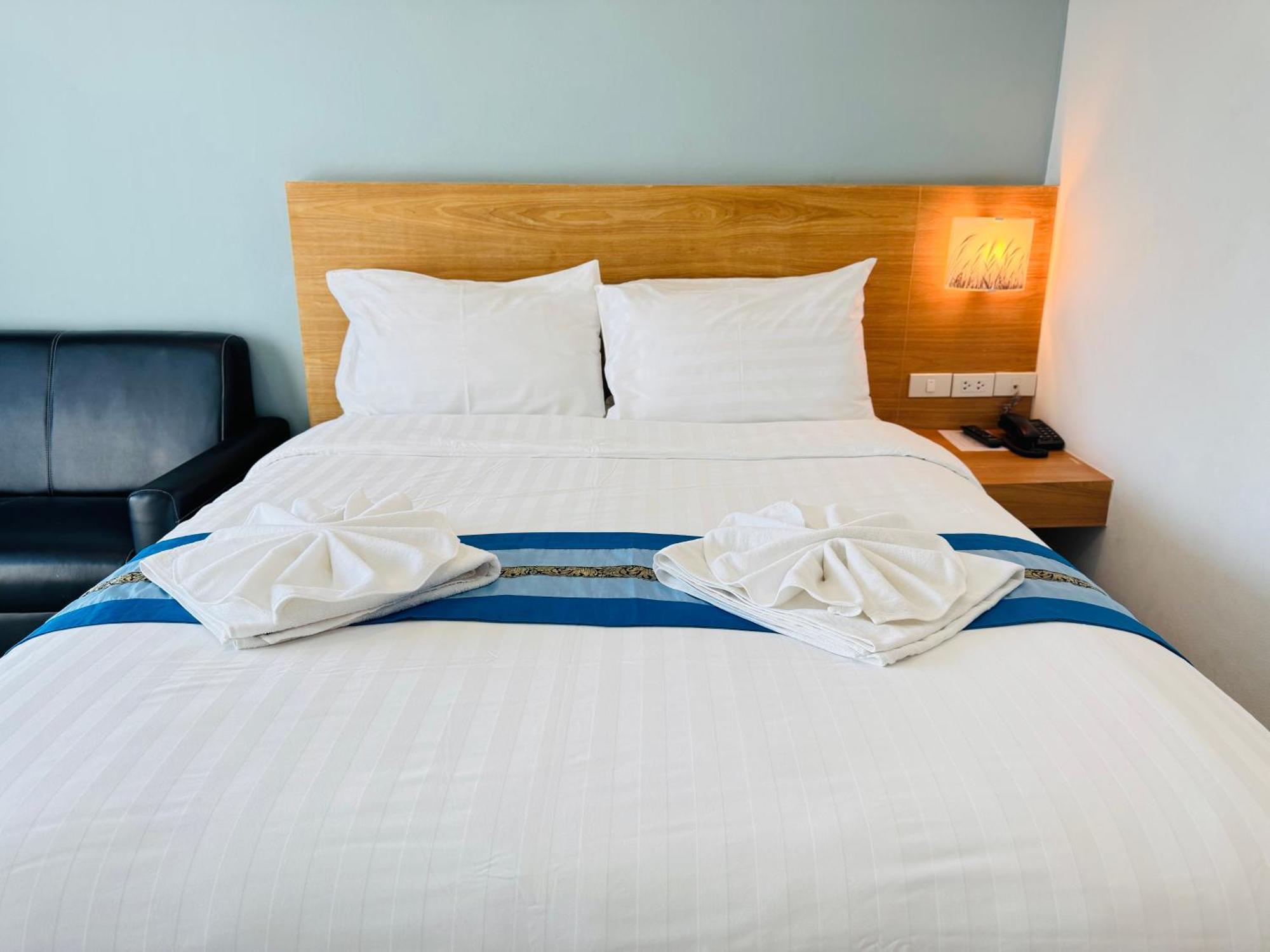 Room Lanna Soi7 Chiang Mai Zewnętrze zdjęcie