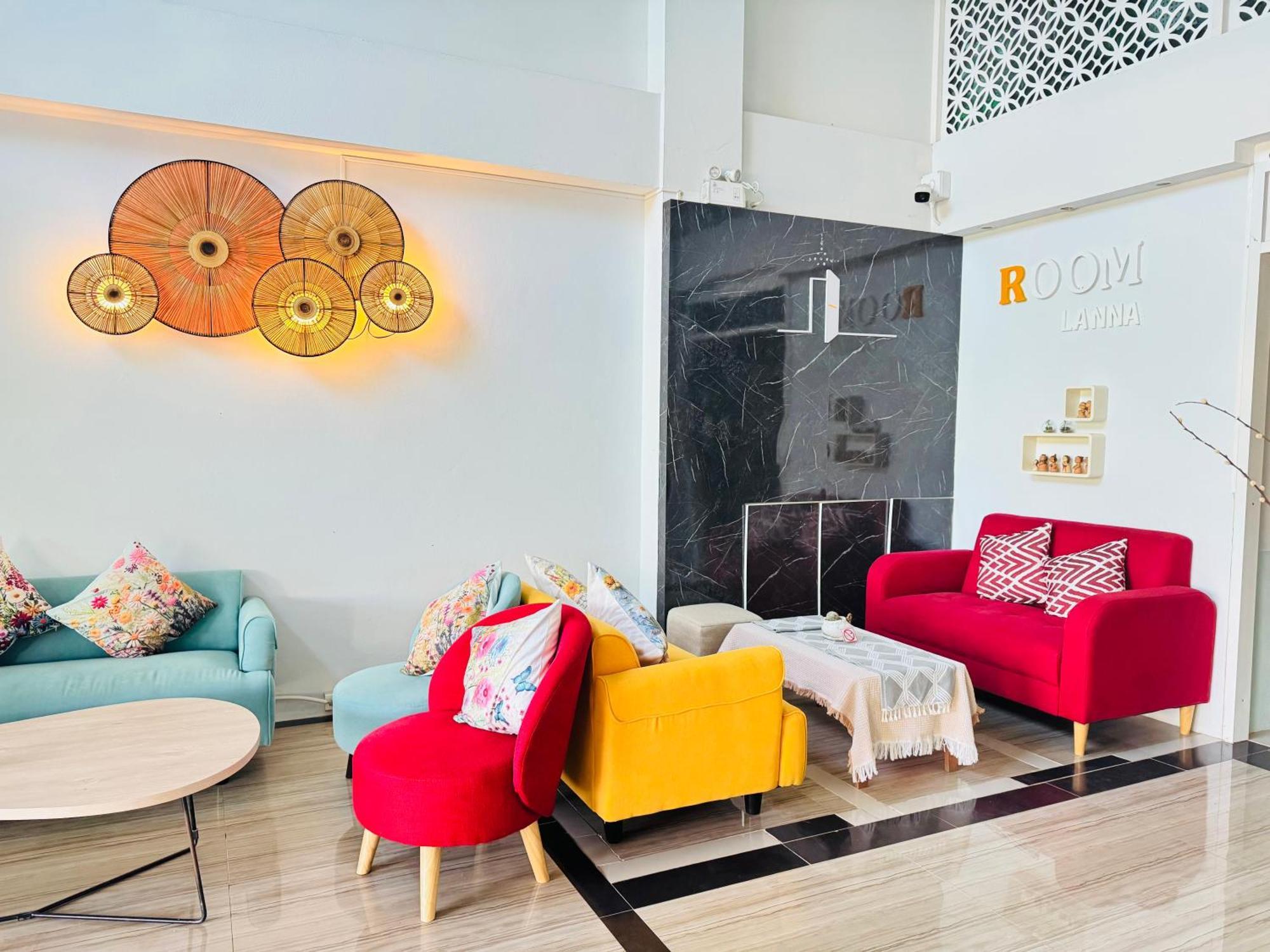 Room Lanna Soi7 Chiang Mai Zewnętrze zdjęcie